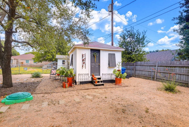 Property photo 24