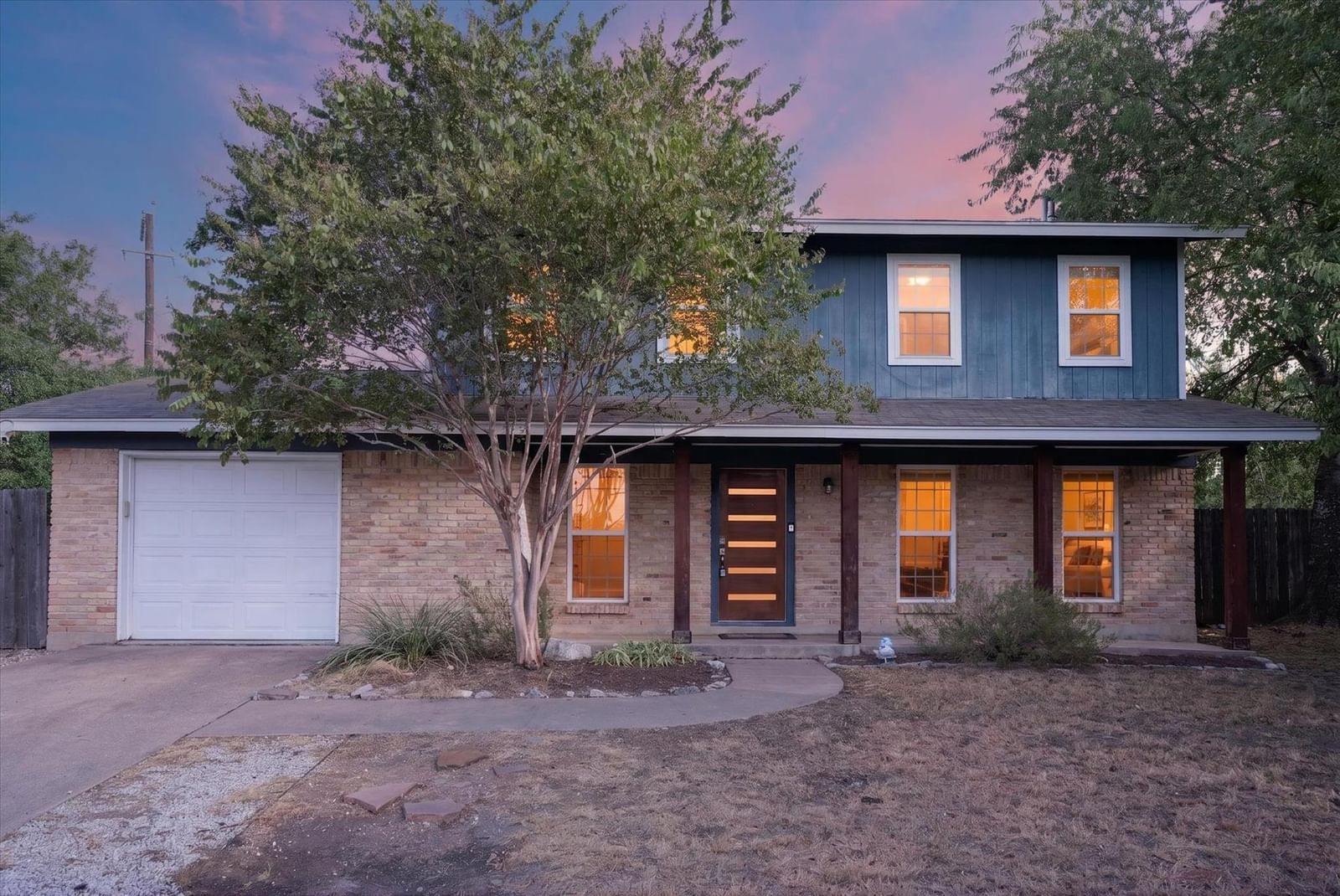 8608 Delaware CT - Photo 1