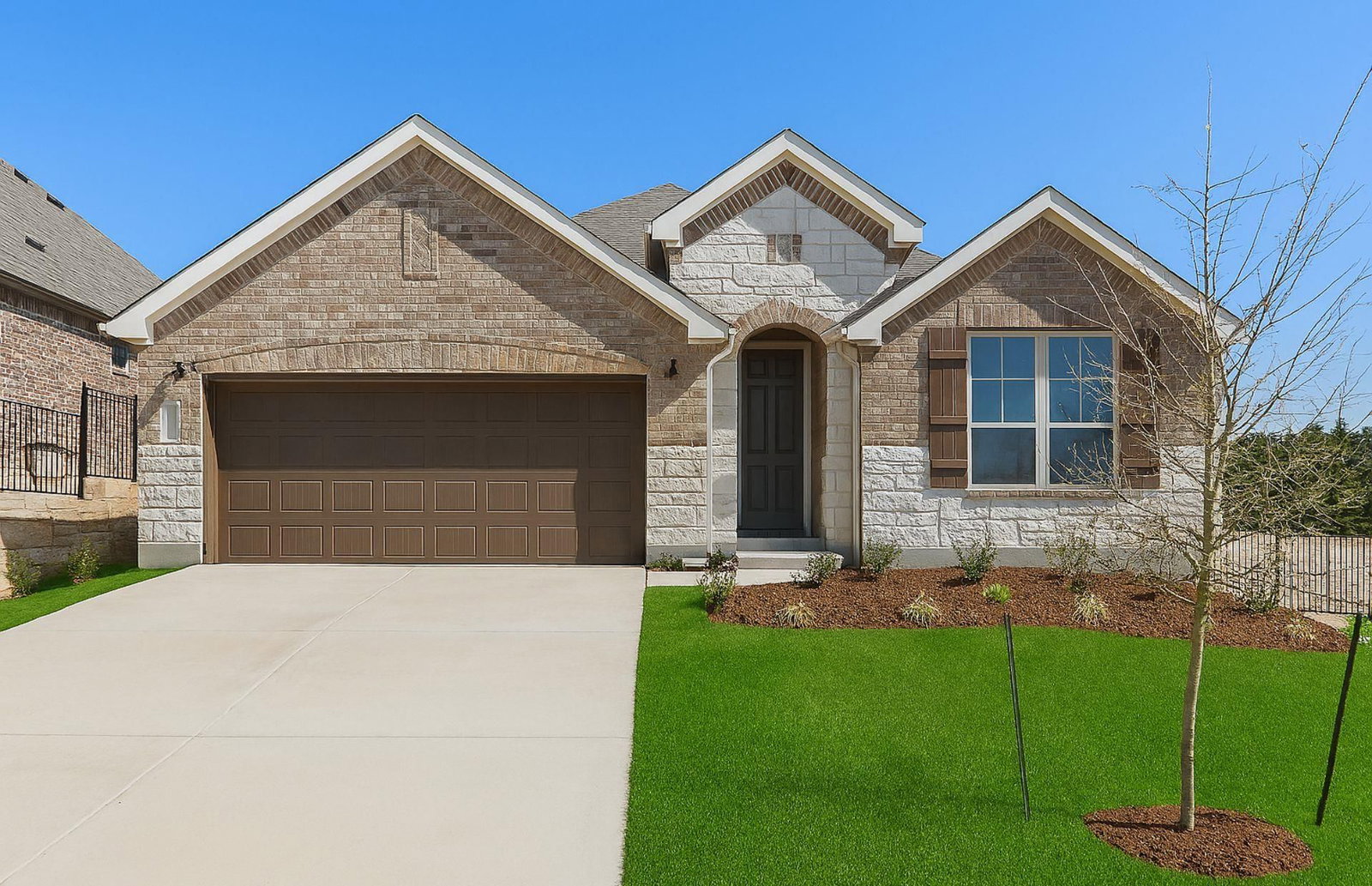 7009 Cliff Rose DR - Photo 1