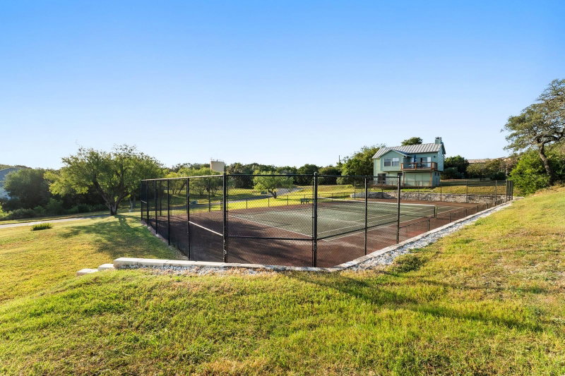 Property photo 33