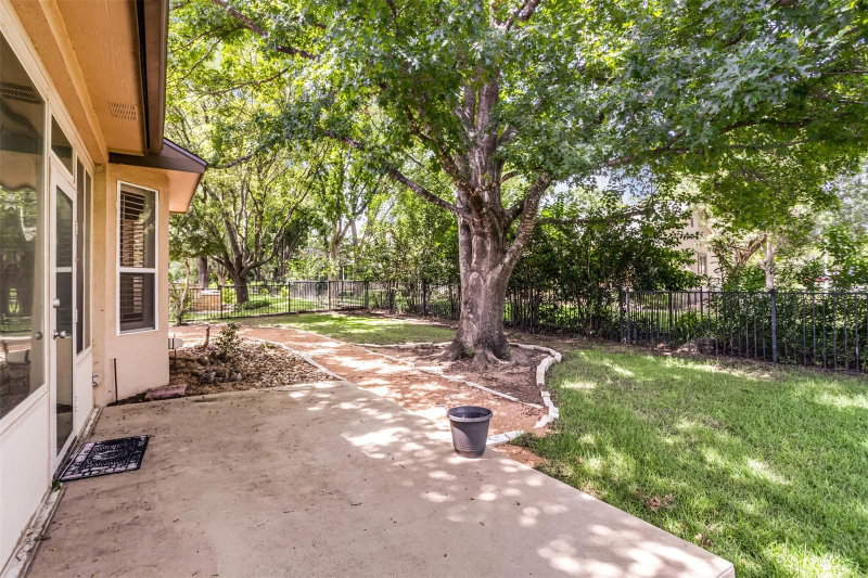 Property photo 25