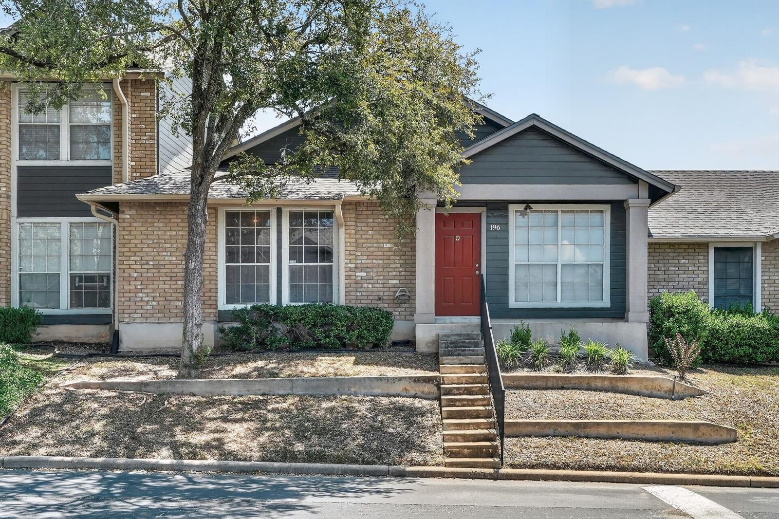 1015 E Yager LN #196 - Photo 1