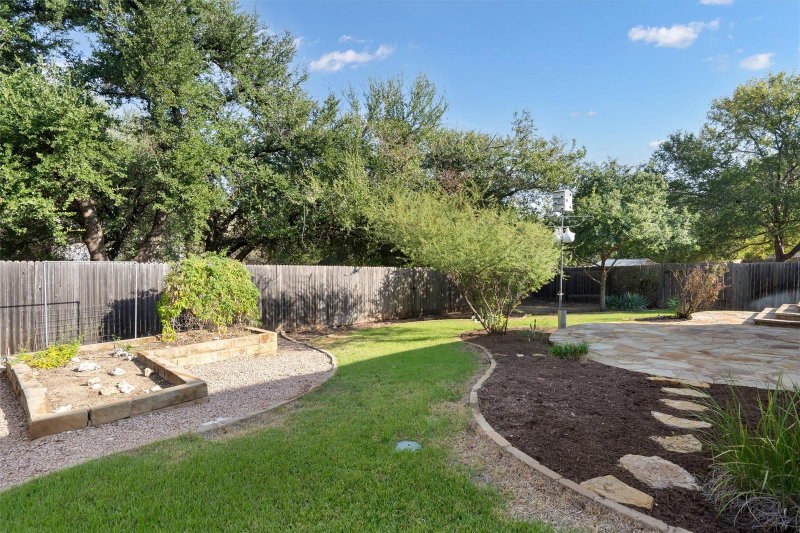Property photo 31