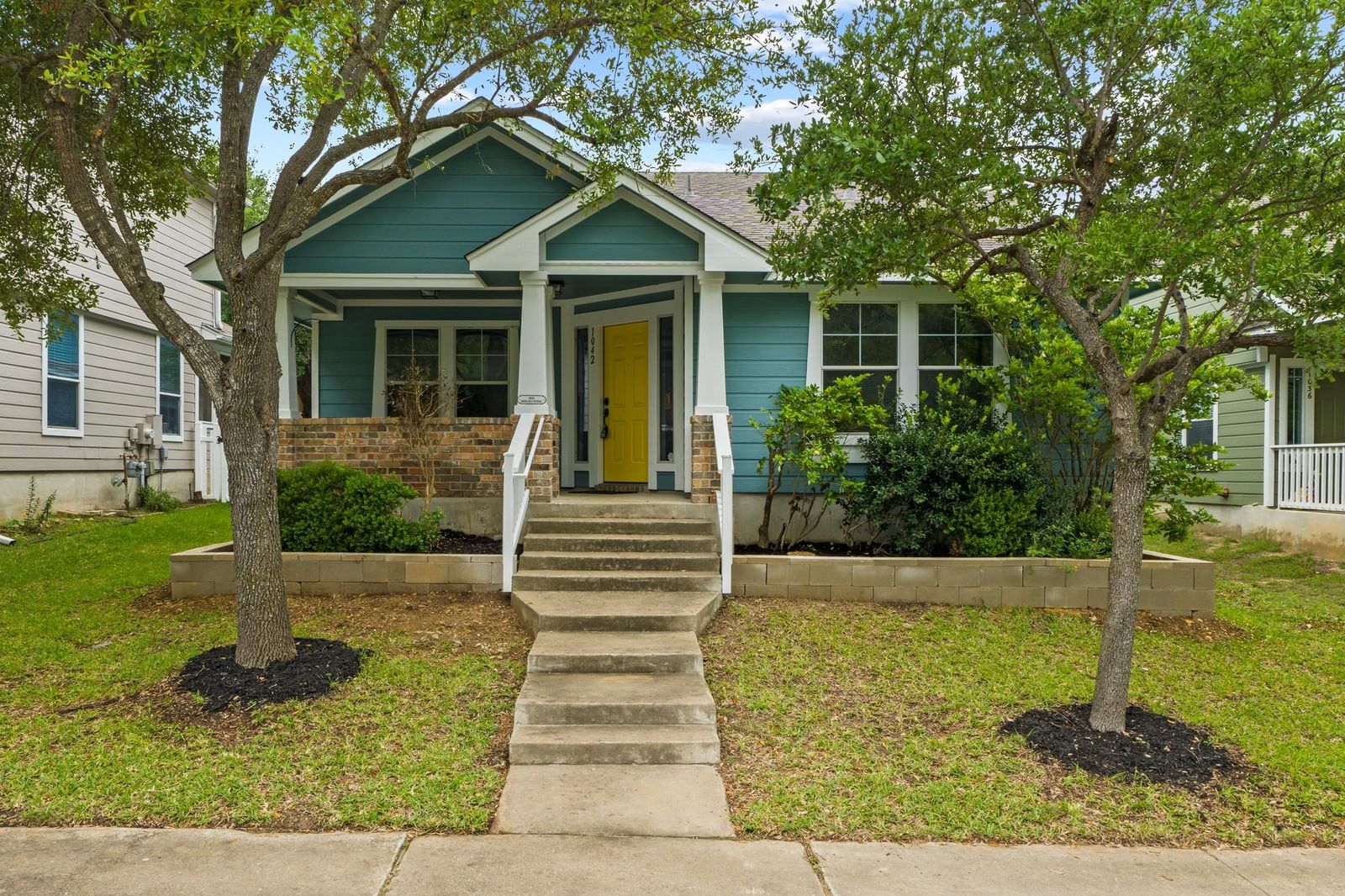 1042 Monadale TRL - Photo 1