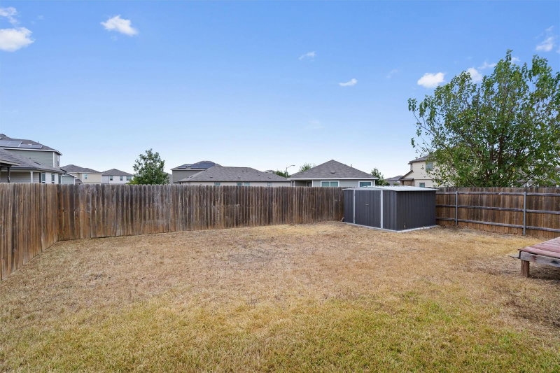 Property photo 37
