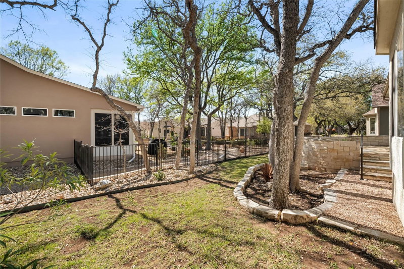 Property photo 36