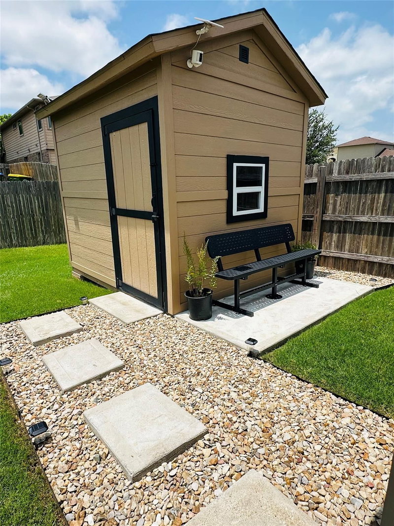 Property photo 33