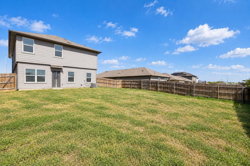 Property photo 36