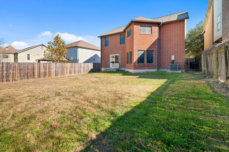 Property photo 32