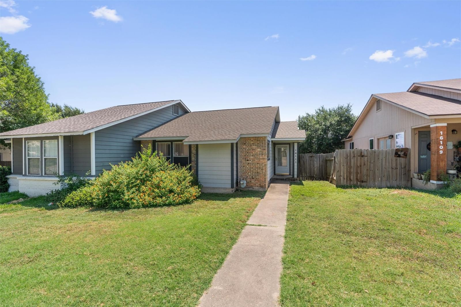 16111 Fitchburg CIR - Photo 1