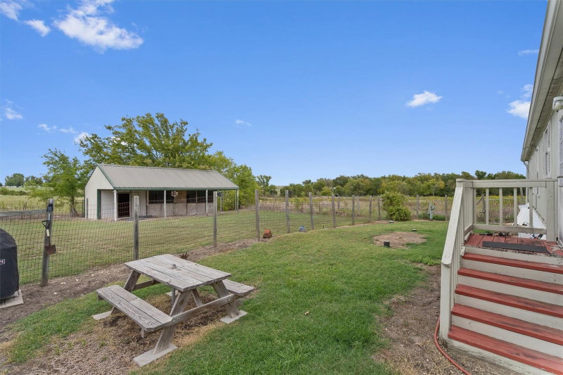 Property photo 38