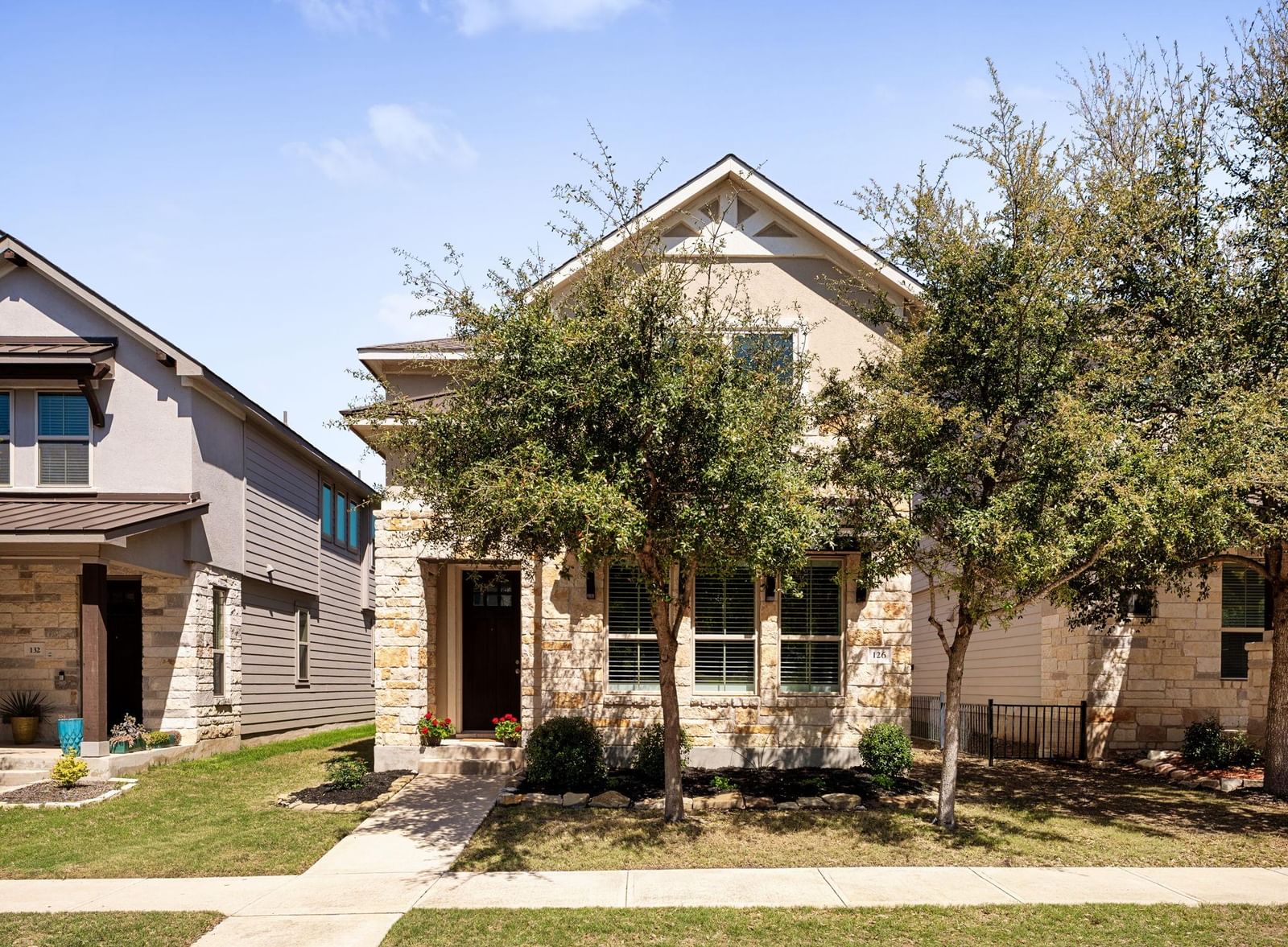 Photo 36