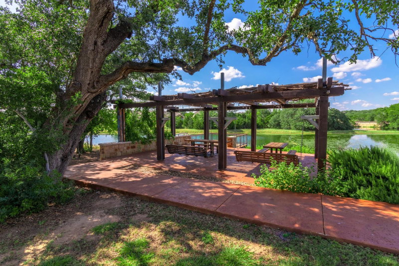 Property photo 32