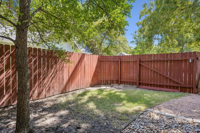 Property photo 33