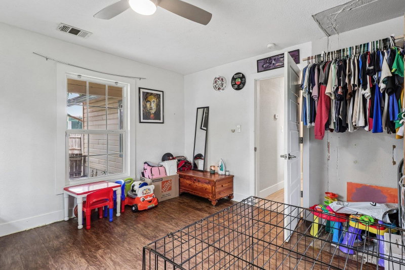 Property photo 24