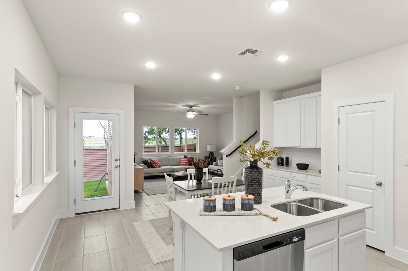 801 White Steppe WAY - Photo 1