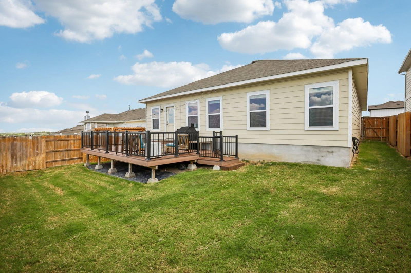 Property photo 35