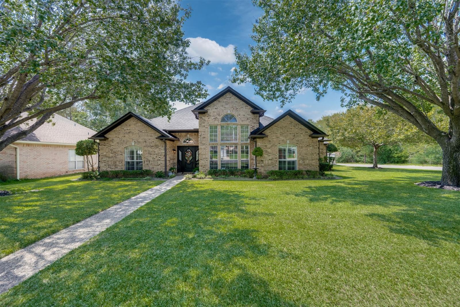 1318 Spring Branch DR - Photo 1
