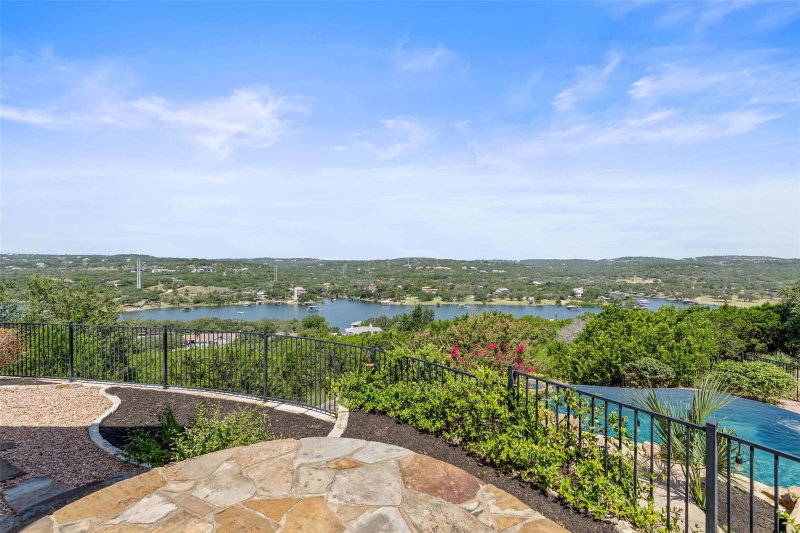 Property photo 36