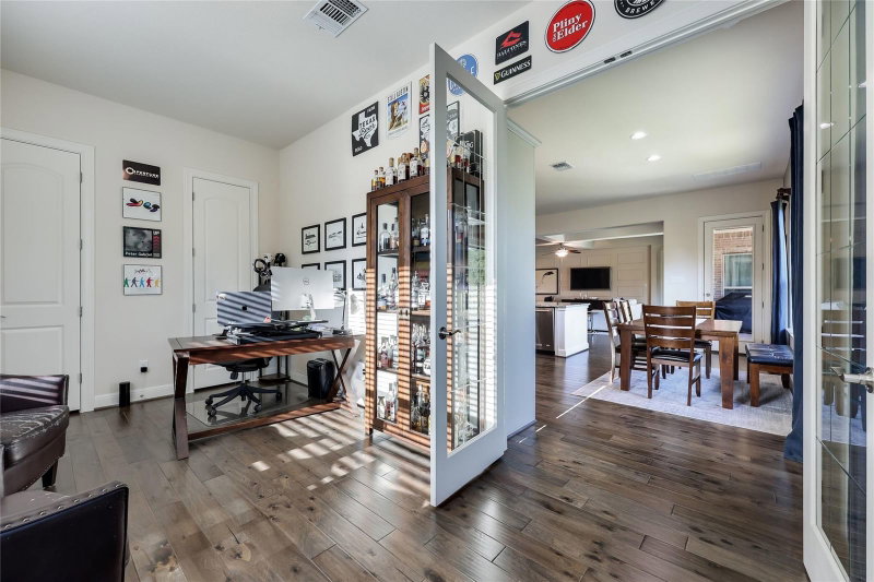 Property photo 25