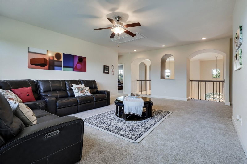 Property photo 28