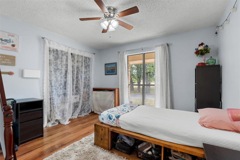 Property photo 25