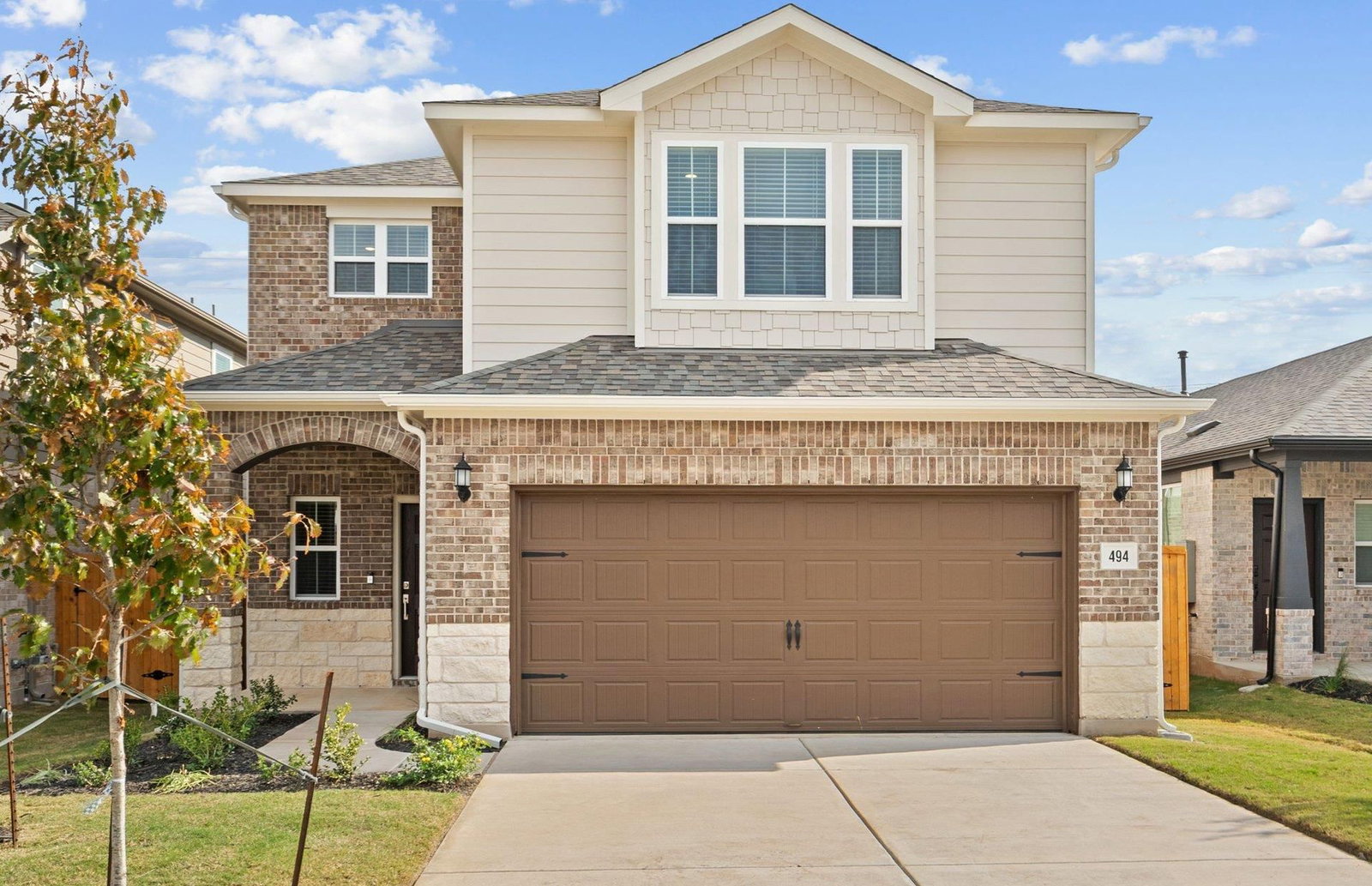 494 Tailwind DR - Photo 1