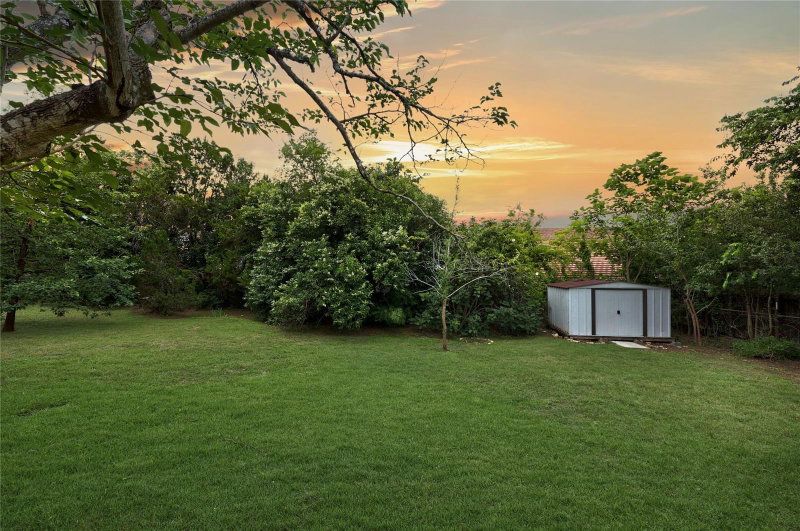 Property photo 22
