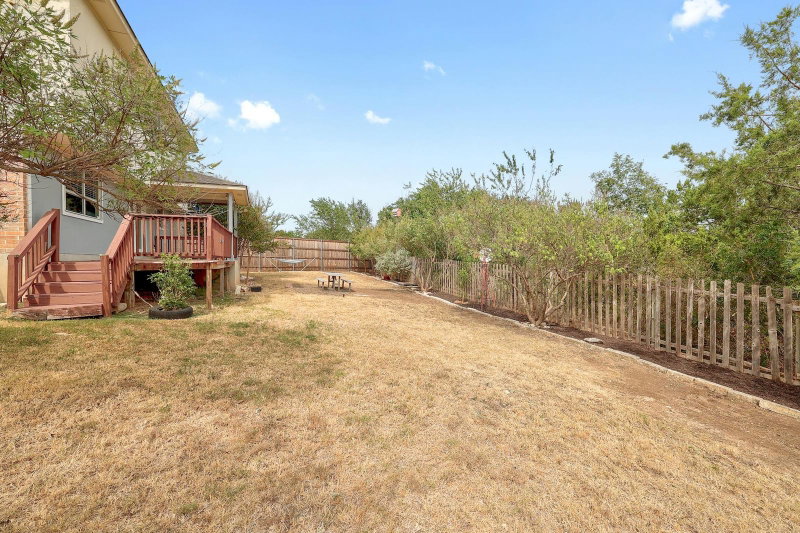 Property photo 25