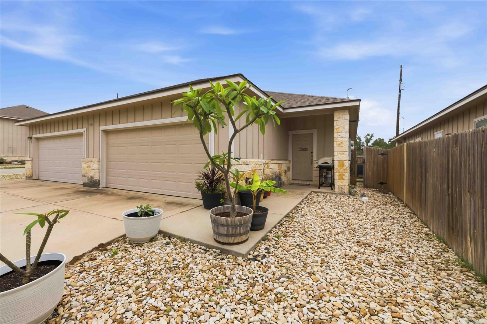 400 Carl Shipp DR - Photo 1