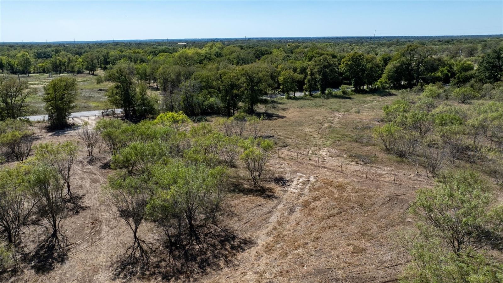 4005 Old Colony Line RD - Photo 1