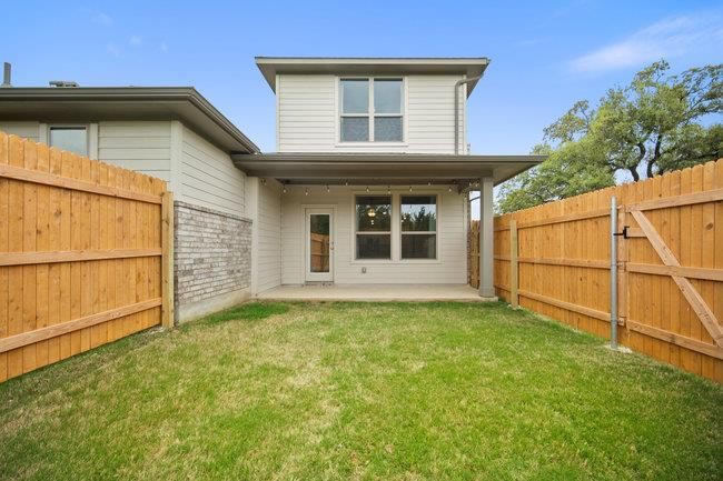 Property photo 32