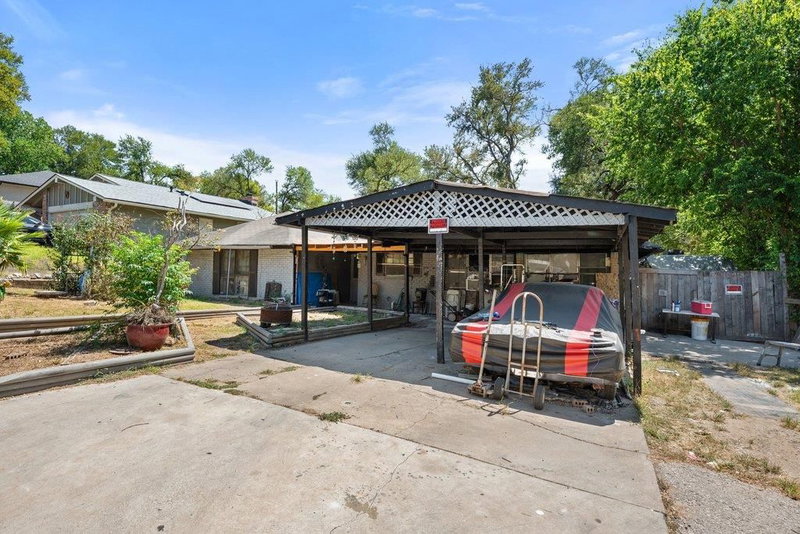 Property photo 36