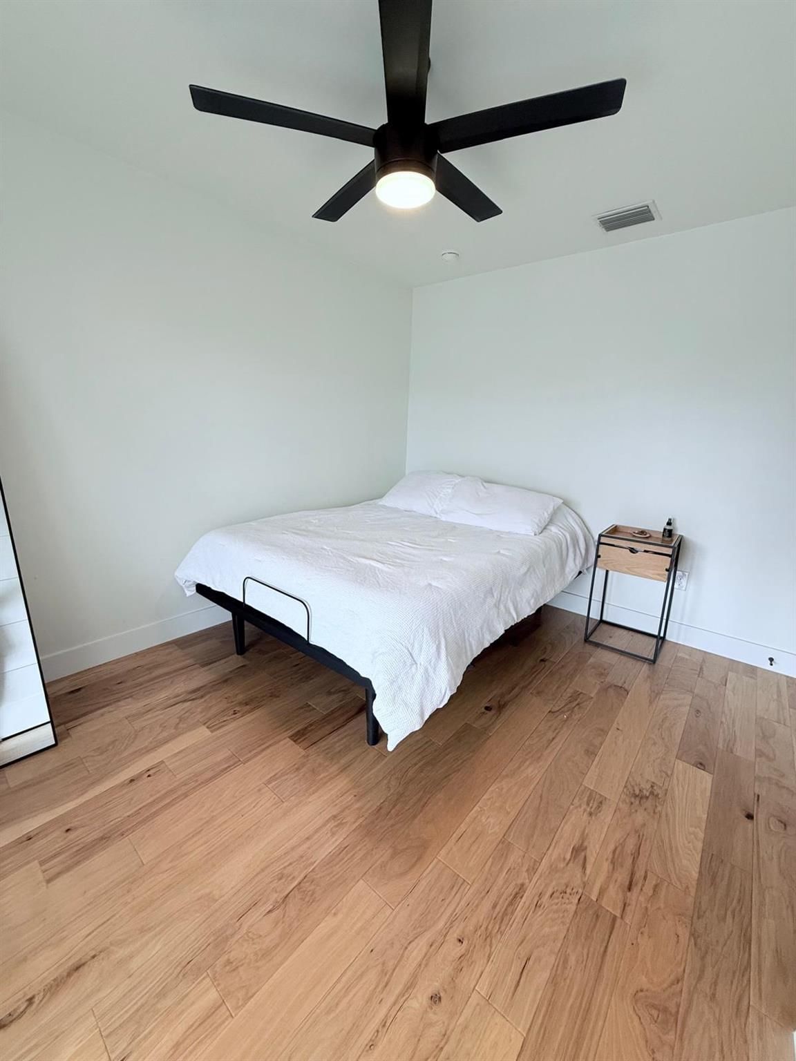 Photo 34