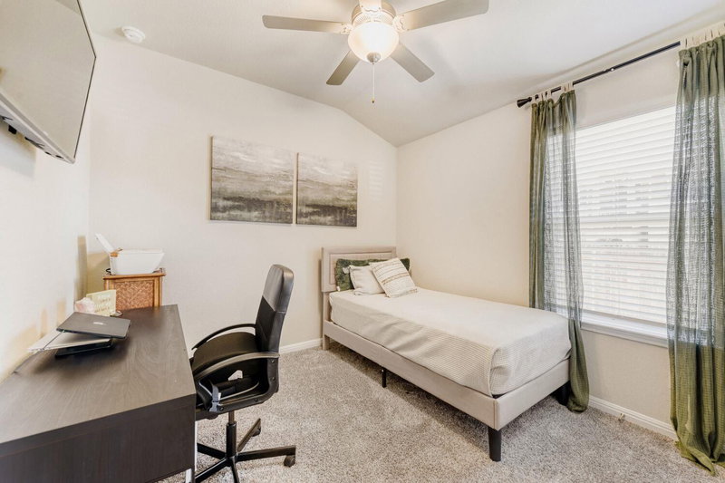 Property photo 23