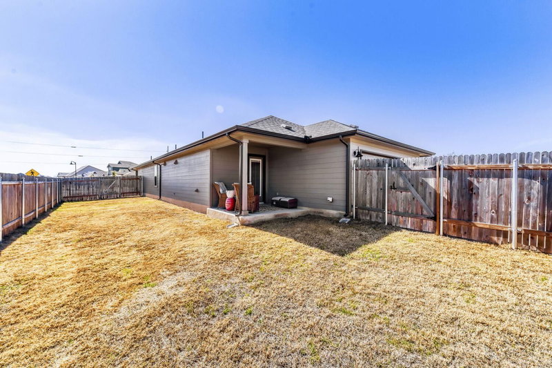 Property photo 25