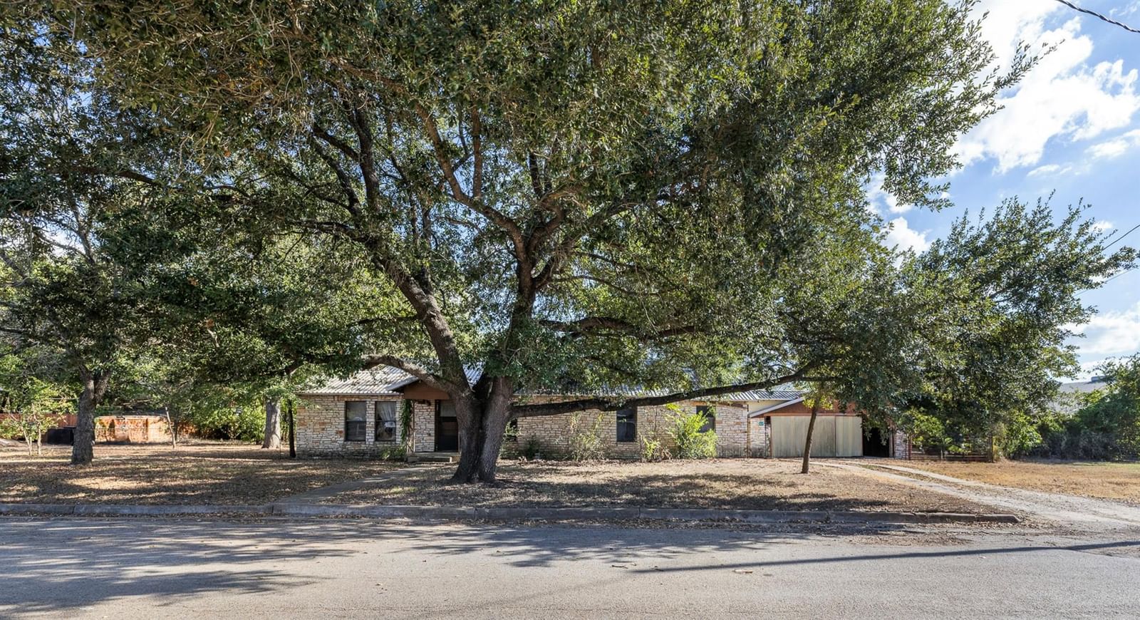 517 First Street - Photo 1