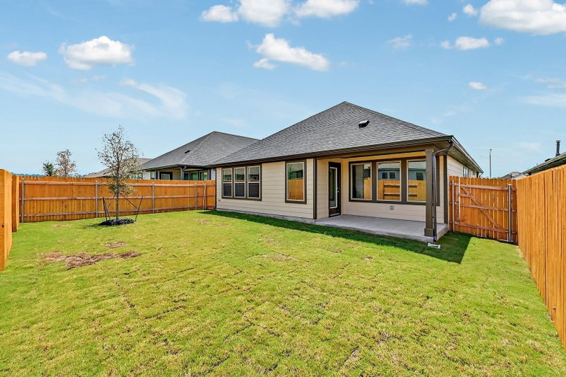 Property photo 28