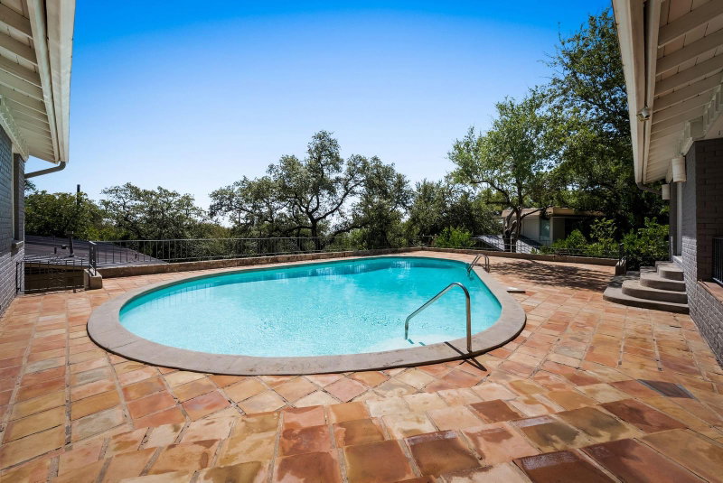 Property photo 30