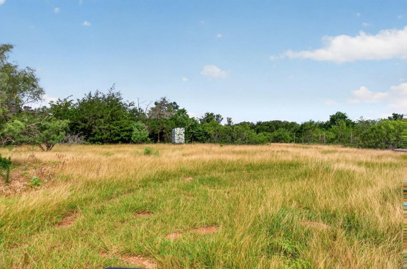 Property photo 37