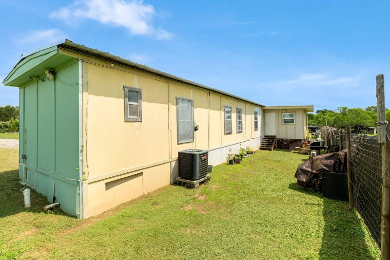 Property photo 31