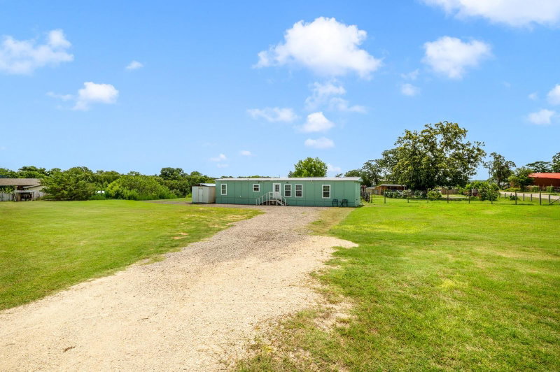 Property photo 35