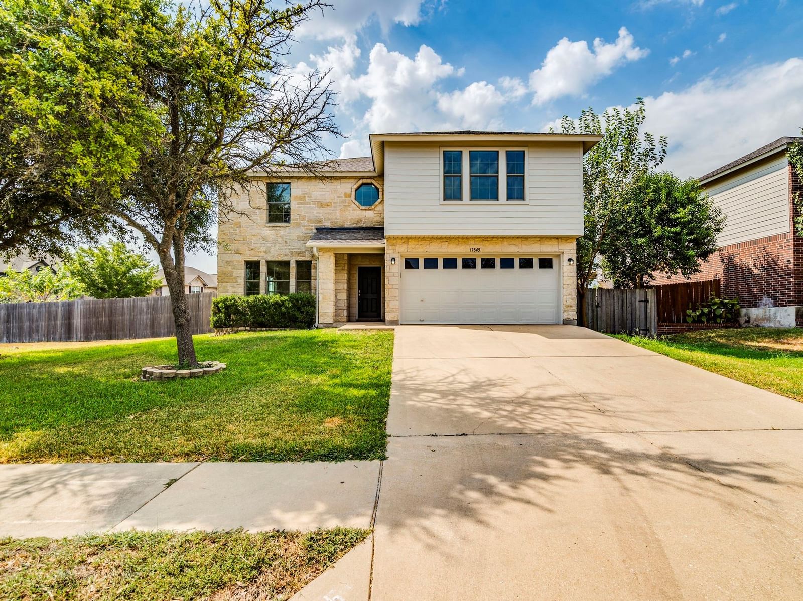 19845 San Chisolm DR - Photo 1