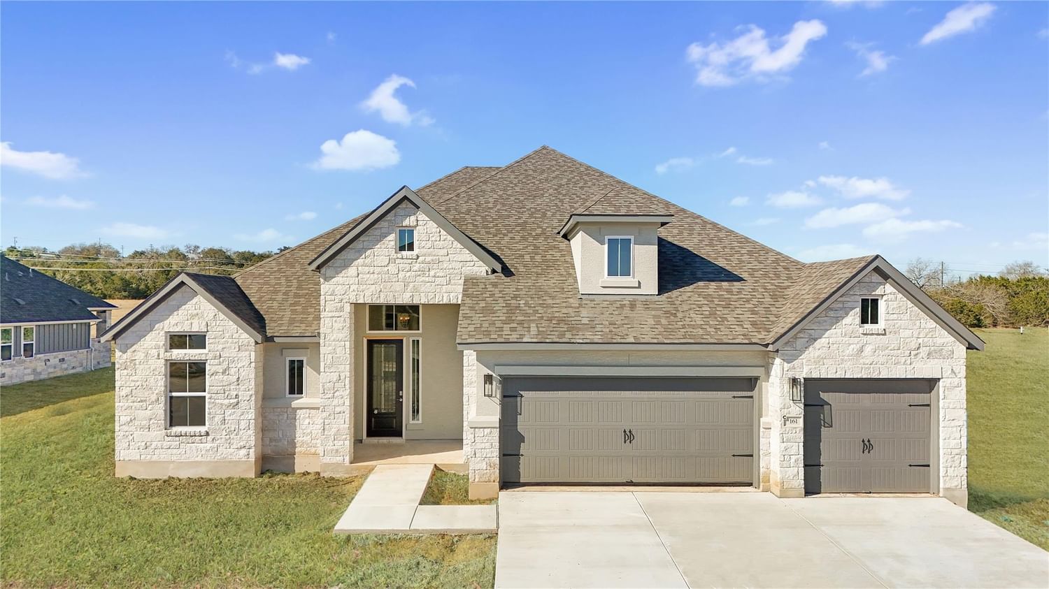 132 McNaughton DR · Liberty Hill TX 78642 | CurbScout