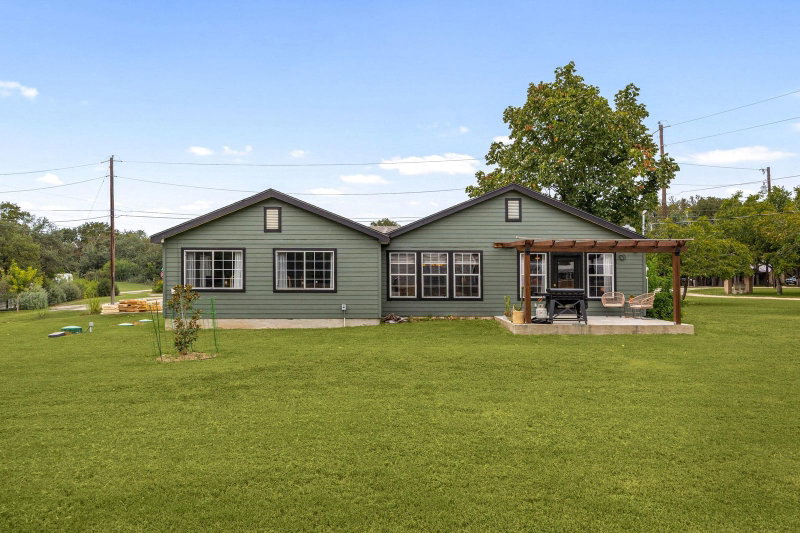 Property photo 32