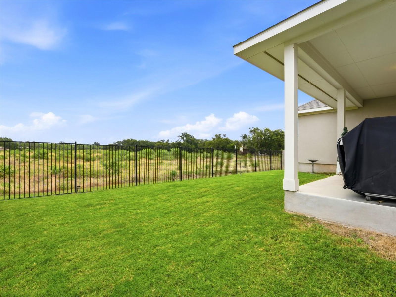 Property photo 37