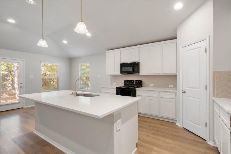 Property photo 31