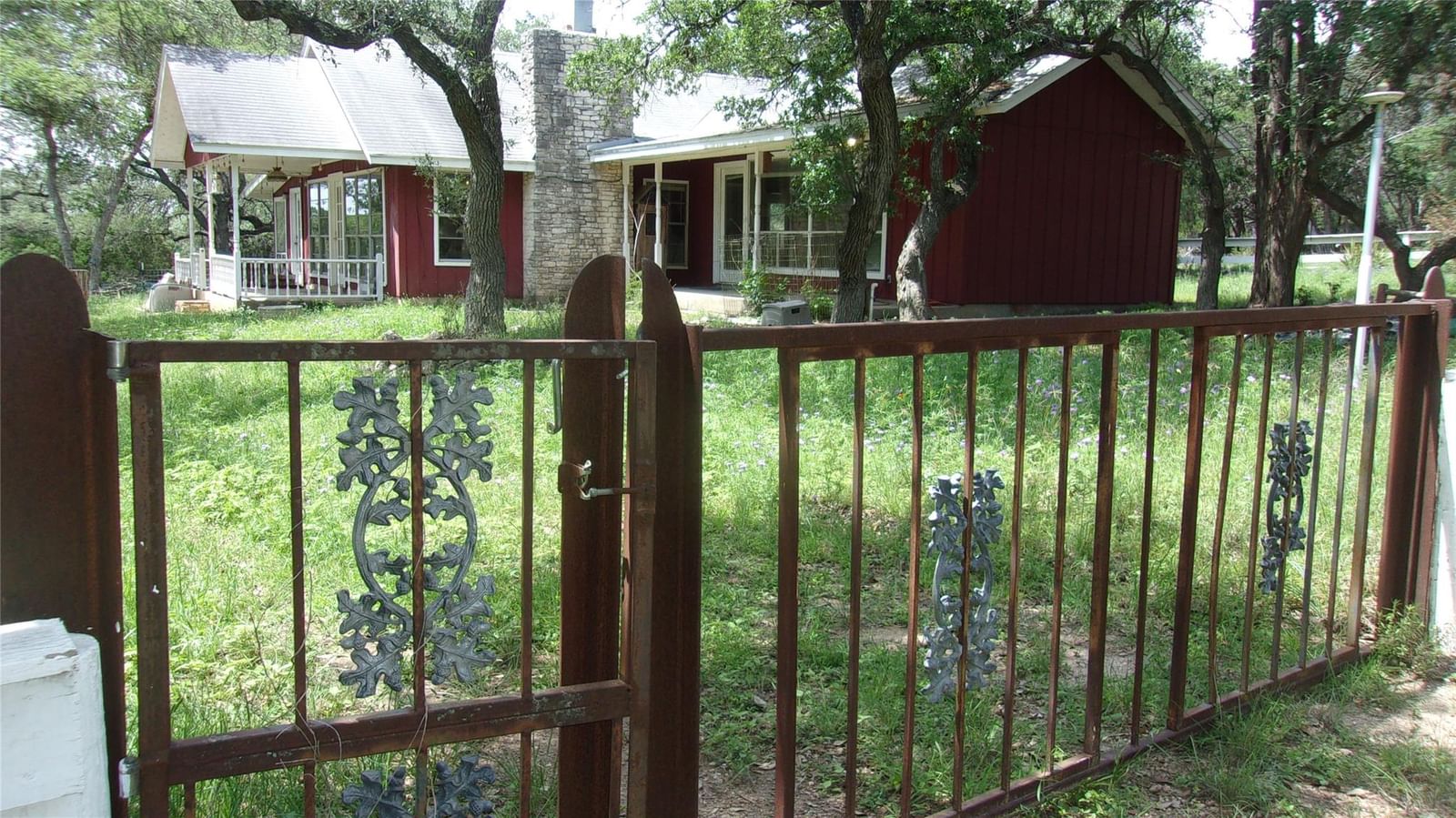 Photo 8