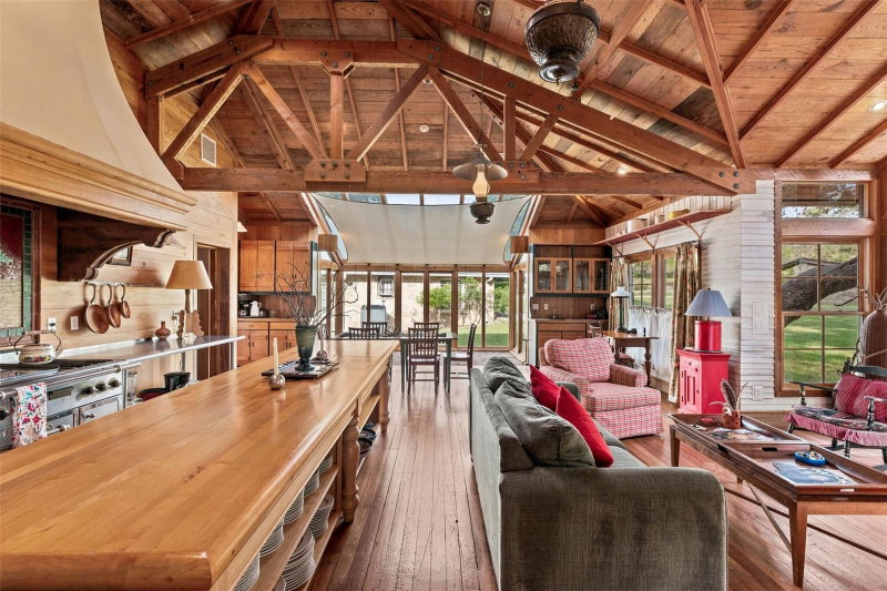 Property photo 23