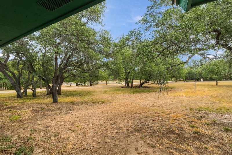 Property photo 38